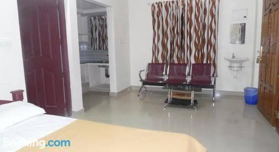 Adhithya Apartments Guruvayur Luaran gambar
