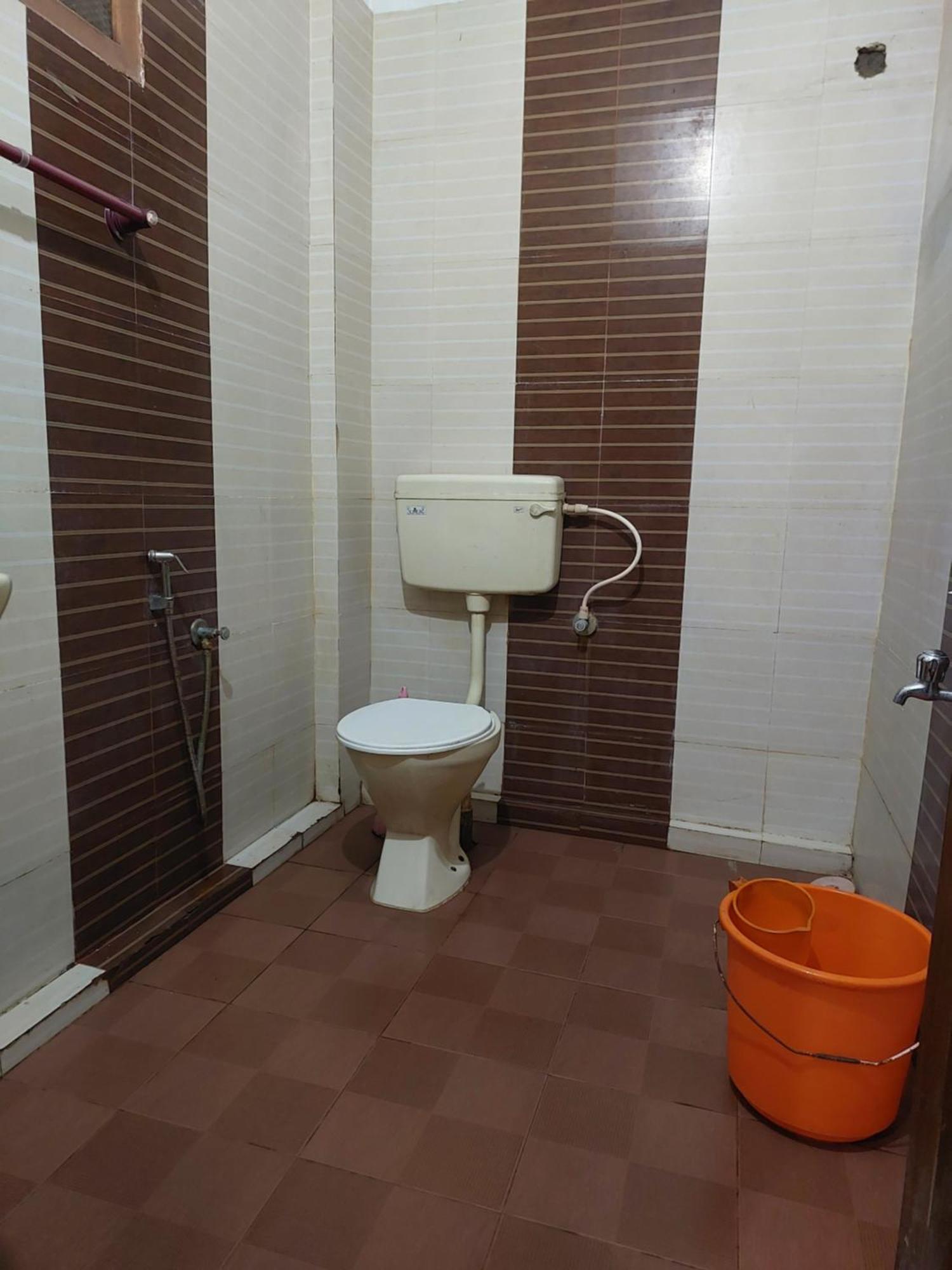 Adhithya Apartments Guruvayur Luaran gambar