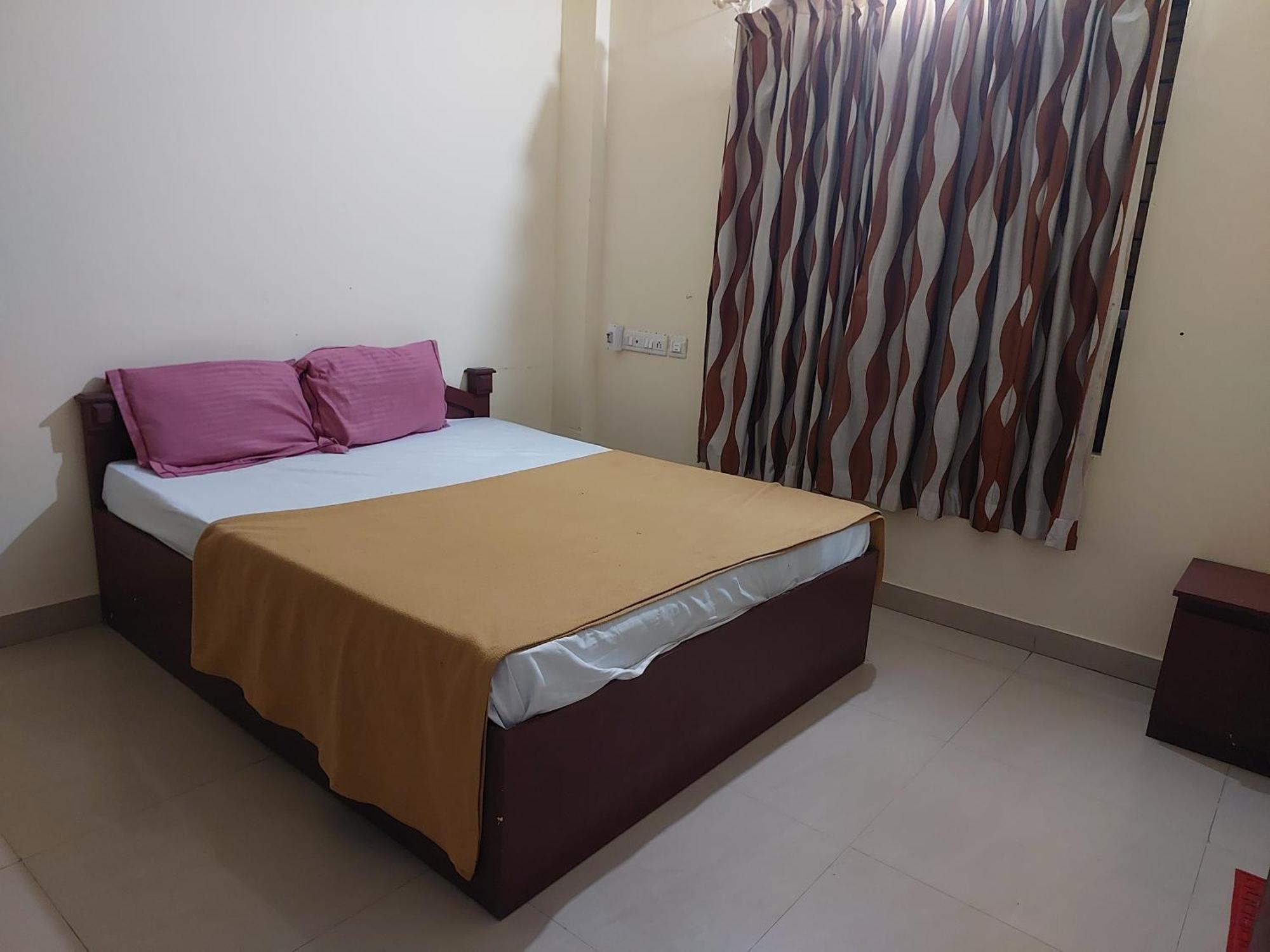 Adhithya Apartments Guruvayur Luaran gambar